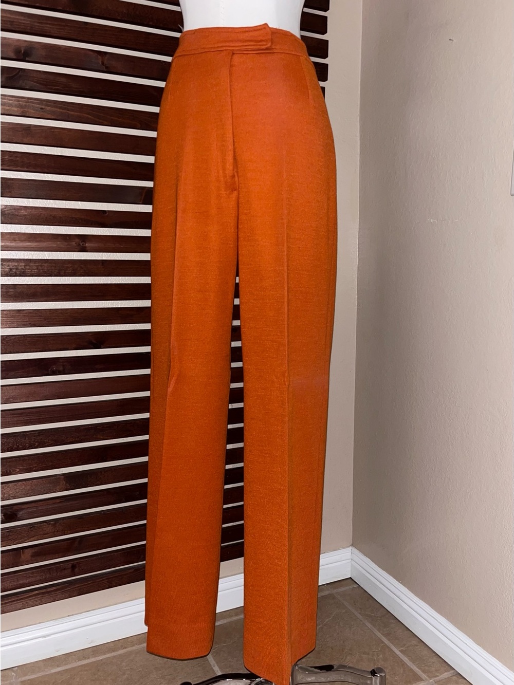 2 PC 1970s Vintage Orange Faux Fur Cape Coat & Matching High Waist Slacks Pants - Picture 11 of 16